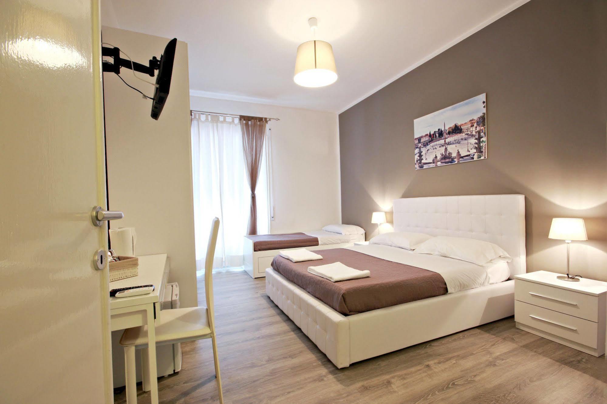 Le Piazze Di Roma Bed & Breakfast Ngoại thất bức ảnh